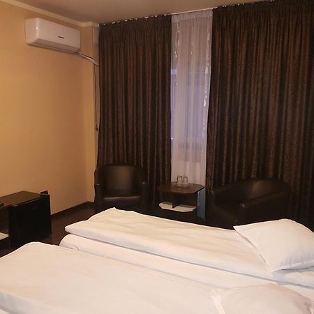 Vila Crinul Craiova Kamer foto